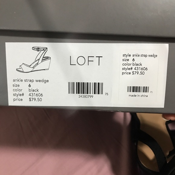 Loft ankle strap wedge size 6 - Picture 2 of 6